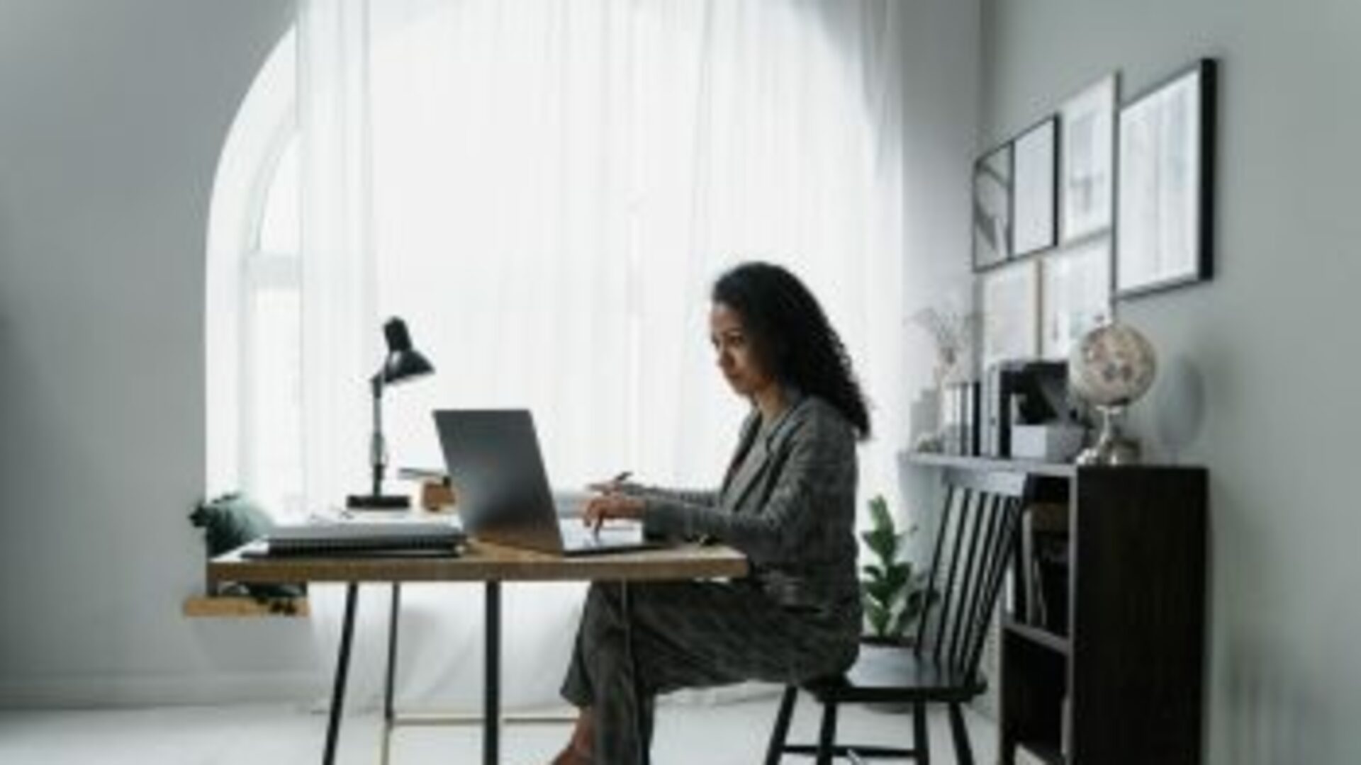 How to Pay Yourself Without Killing Your Cash Flow