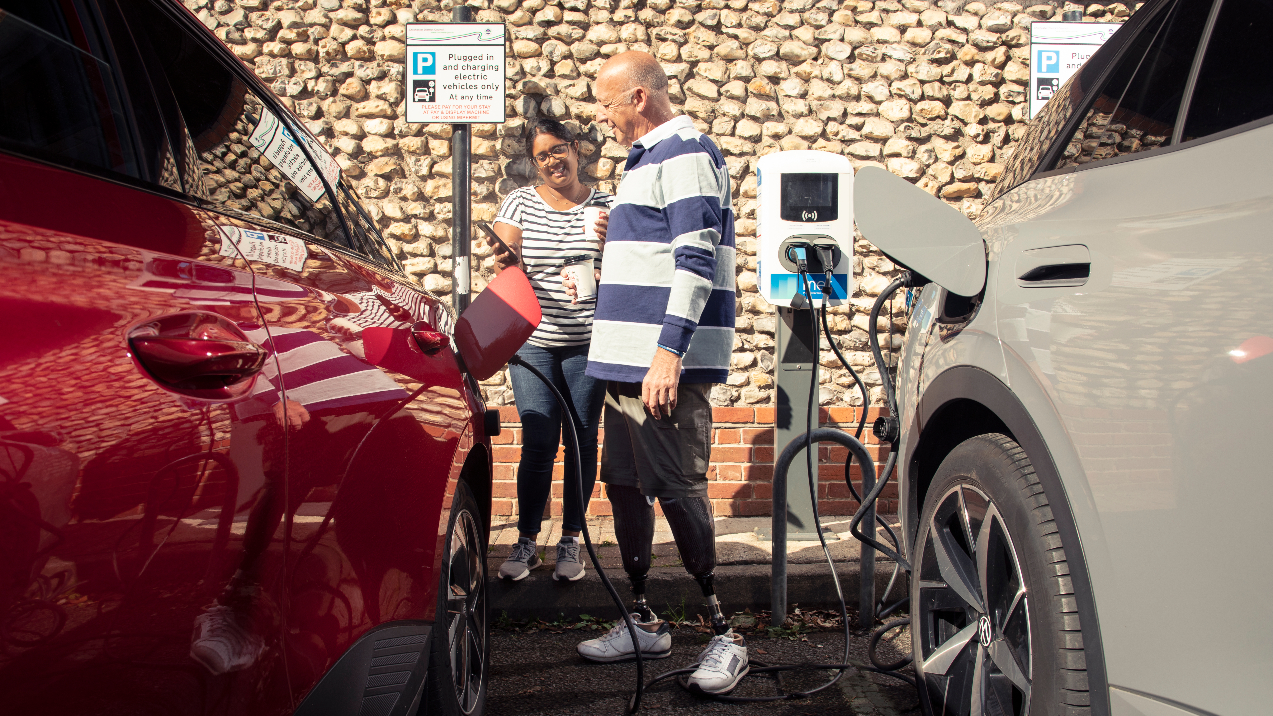 Charging16_9.jpg