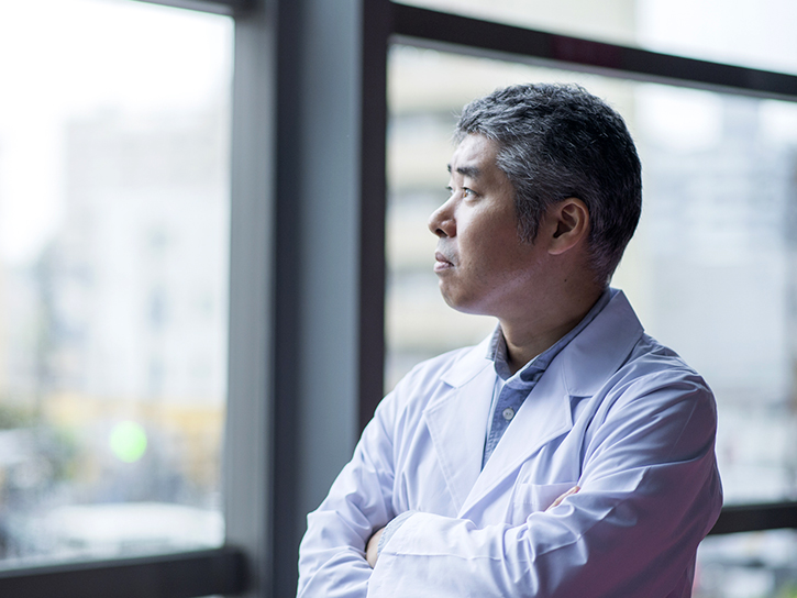 Physician leader focused on governance to unify teams, standardize processes, and guide technology adoption at scale.