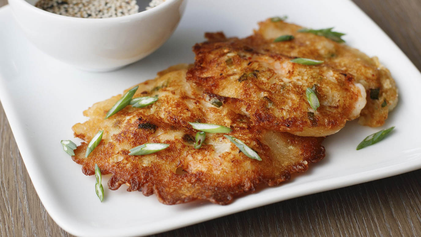 shrimp_and_kimchi_korean_pancakes_recipes_2000x1125.jpg