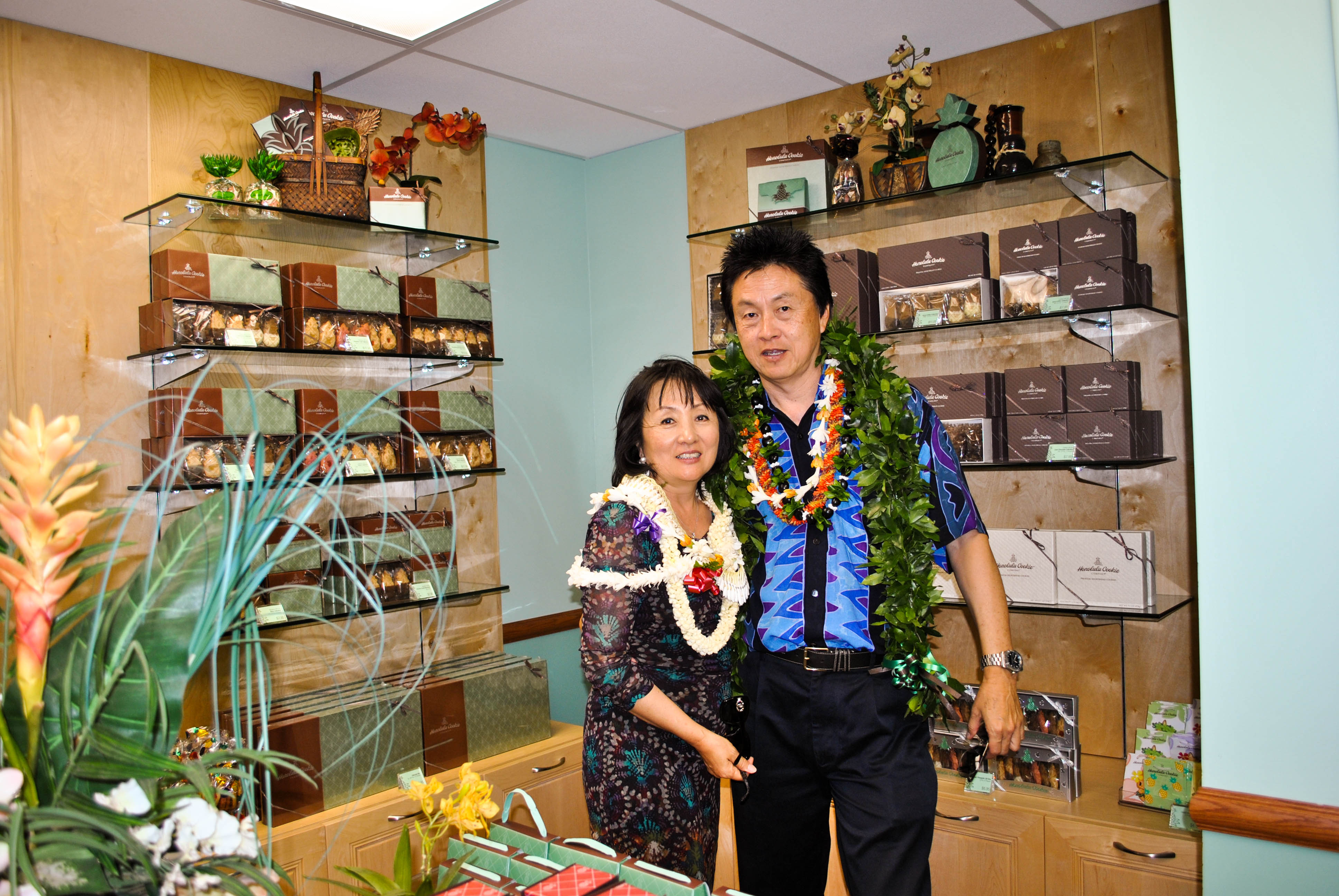 Keith-and-Janet-Sung-Founders - Honolulu-Cookie-Company.jpg