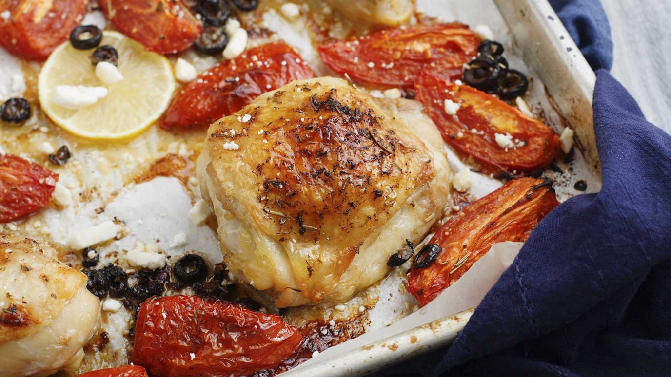 greek_roasted_chicken_and_tomatoes_2000x1125.jpg