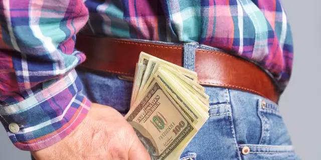 Why Cash Feels Safer in Retirement — Even When It Costs You Money
