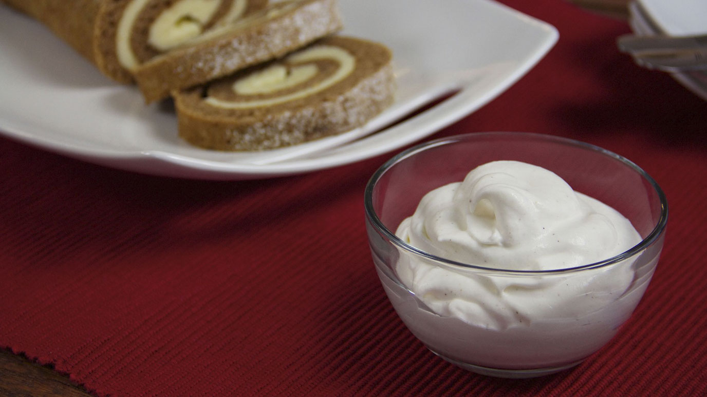 eggnog_whipped_cream_2000x1125.jpg