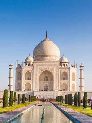 24946-IN-Taj-Mahal-vert.jpg