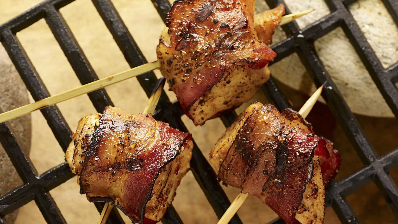 grilled_maple_bacon_chicken_bites_2000x1125.jpg