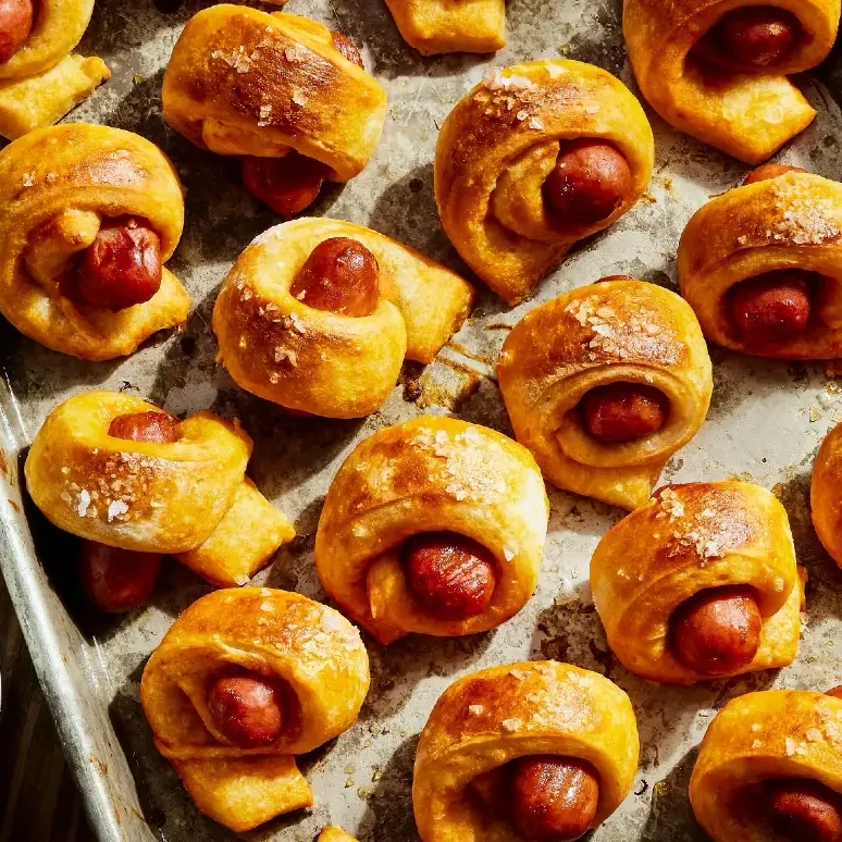 Franks RedHot Spicy Pigs in a Blanket-1376x774.webp