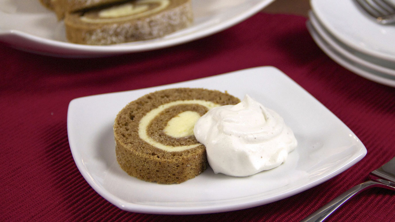 pumpkin_pie_spiced_whipped_cream_2000x1125.jpg