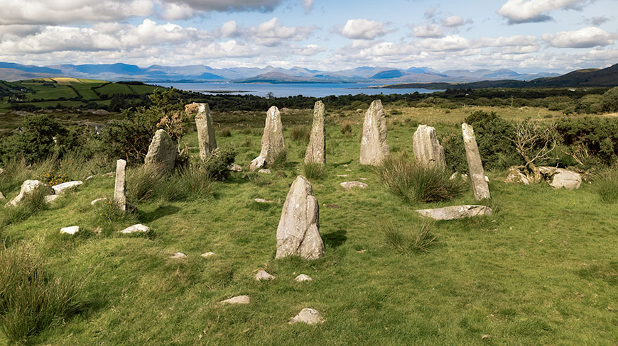 21682-IE-Beara-Peninsula-Stone-Circle-2c.jpg