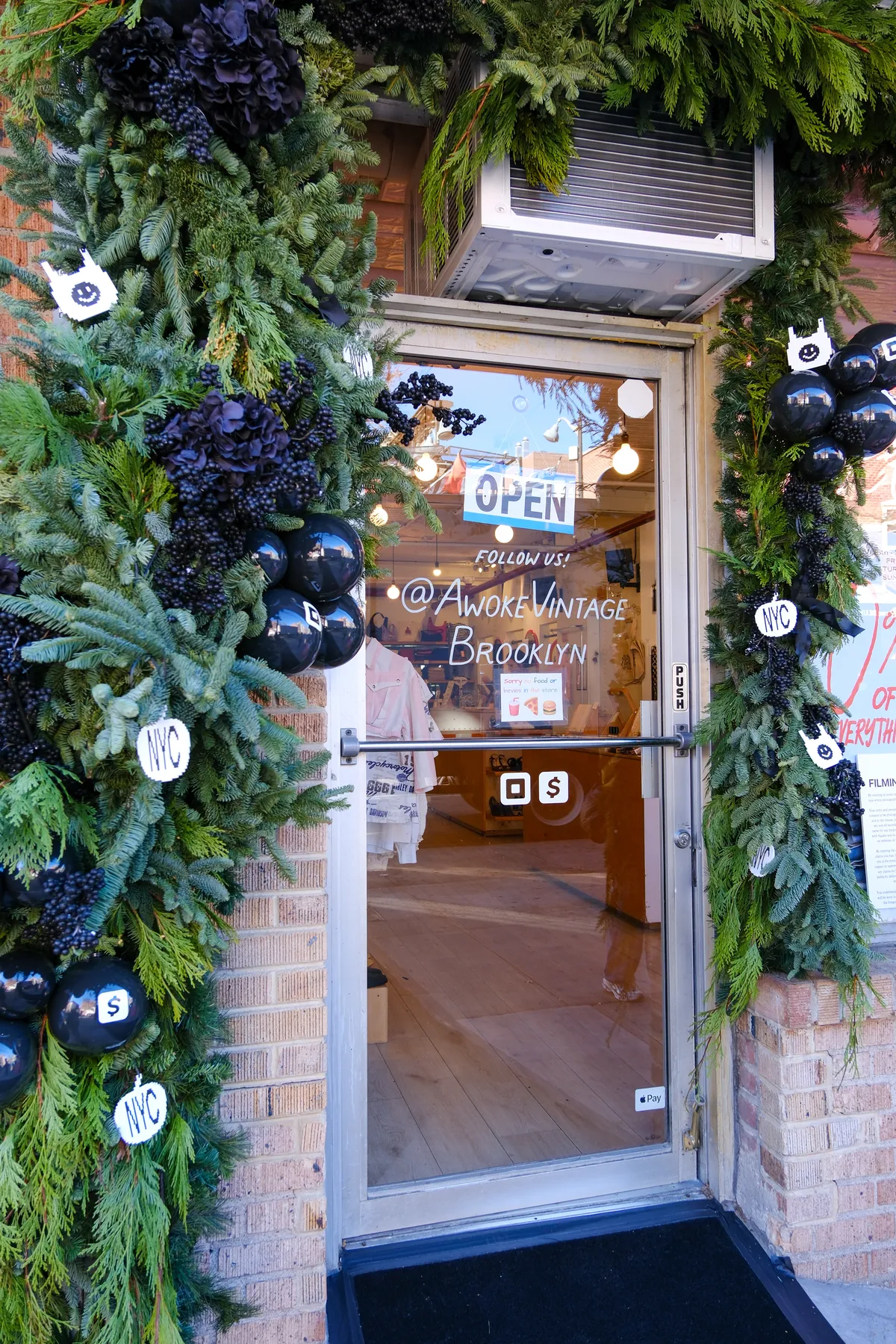 Awoke Vintage - Storefront.webp