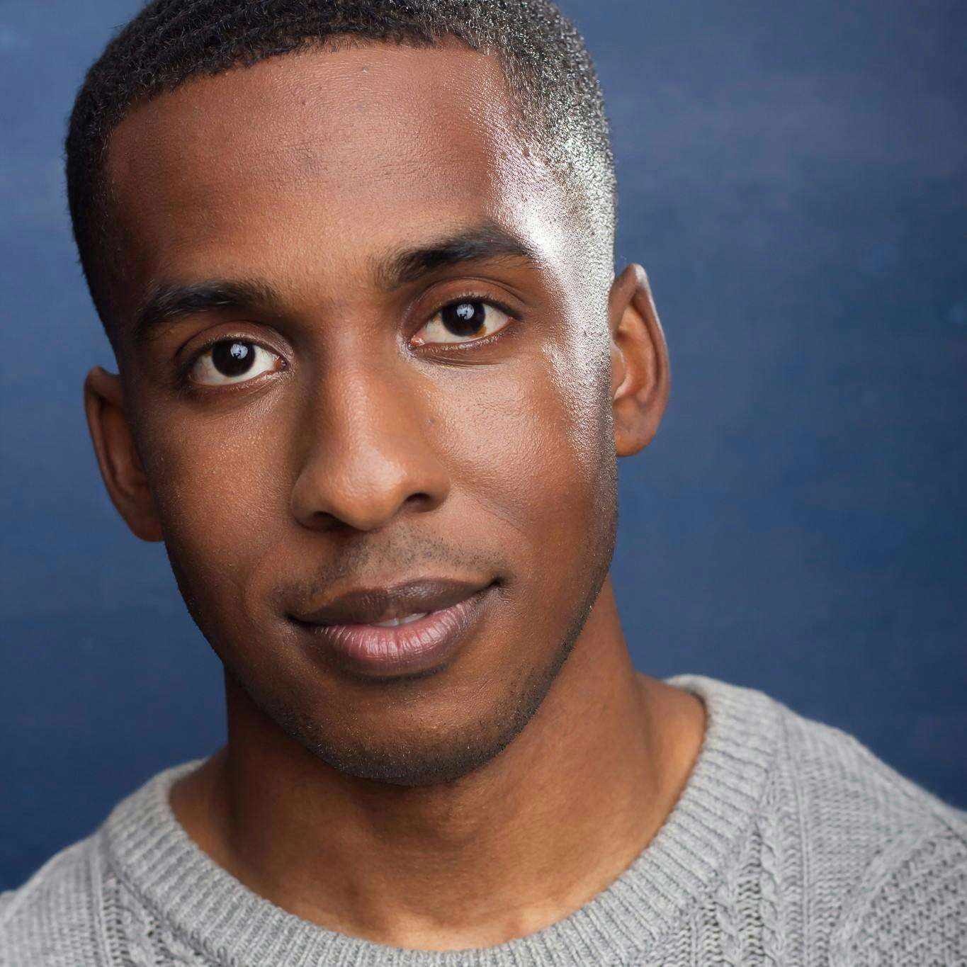 Booker  Vance, MFA 2022