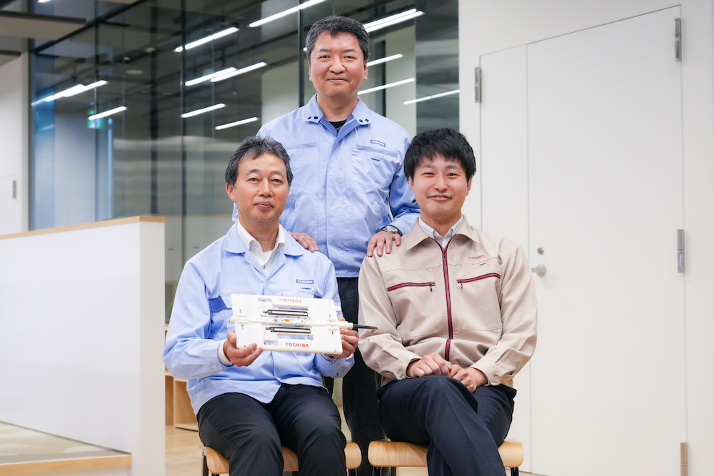 Three main players in the project of ultra-thin and multi-functional inspection robots