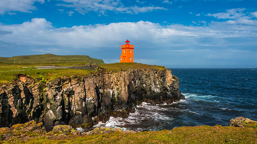 24633-IS-Grimsey-Island-lighthouse-c.jpg