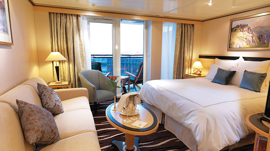 11996-Afloat_QM2_Princess_Suite-c.jpg