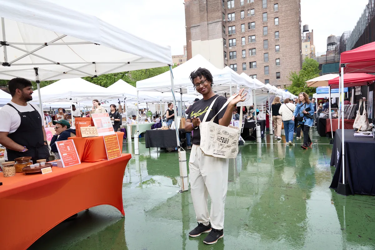 Setting up at a pop-up market - Grand Bazaar.webp