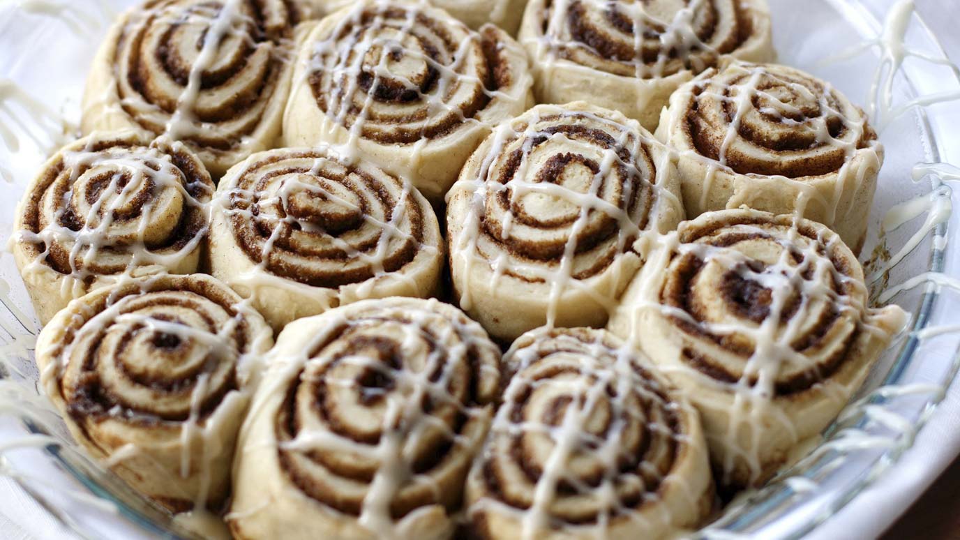 buttery_cinnamon_rolls_2000x1125.jpg