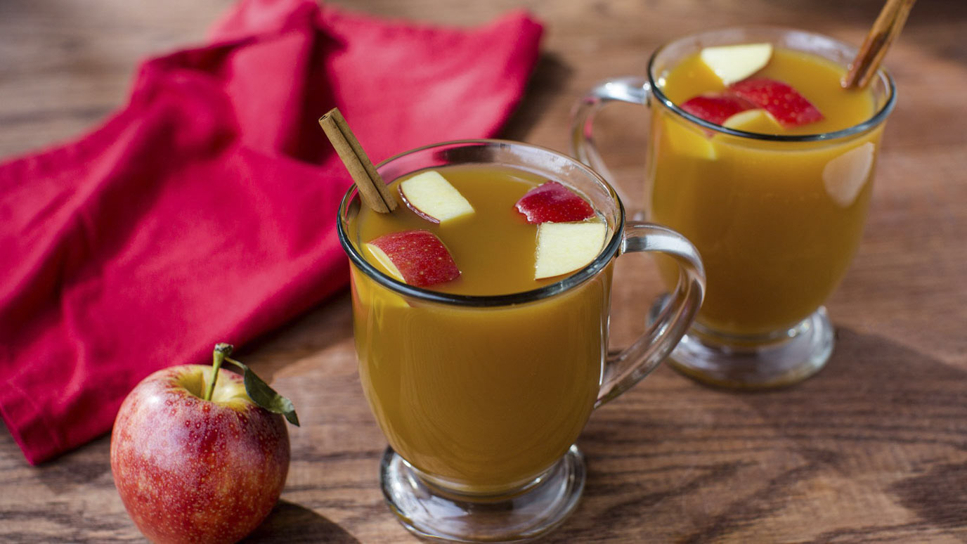 slow_cooker_spiced_cider_2000x1125.jpg