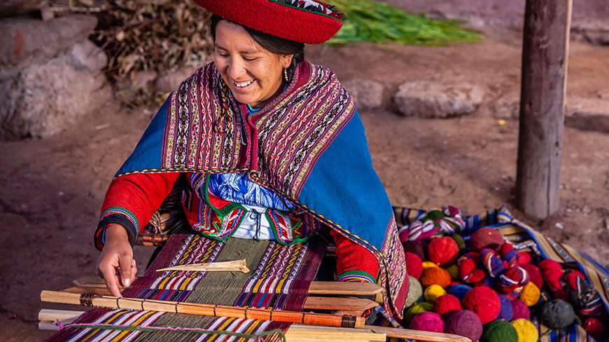 22885-PE-Woman-Weaving-10c.jpg