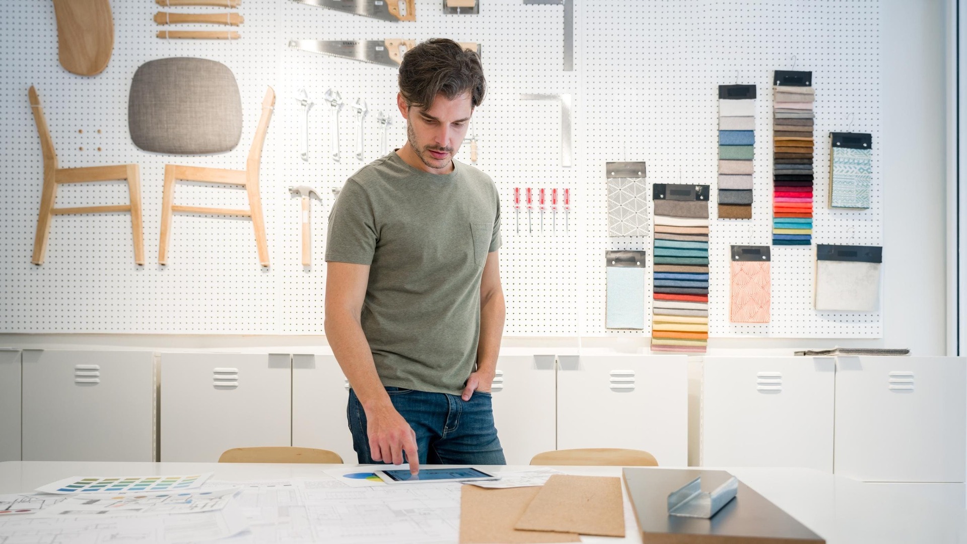 9 Year-End Tax Planning Moves Small-Business Owners Should Make Now