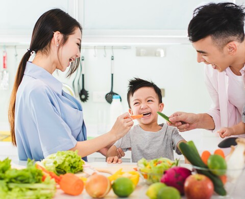 Vitamin untuk anak-anak: mana saja yang betul-betul penting?