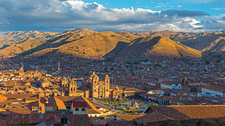 24438-PE-Cusco-Cityscape-smhoz.jpg