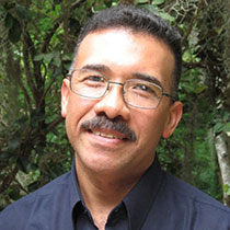 Profile Image of Victor Colunga