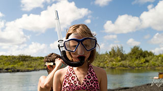 21018-intergenerational-snorkeling-coral-reef-key-largo-florida-child-smhoz.jpg