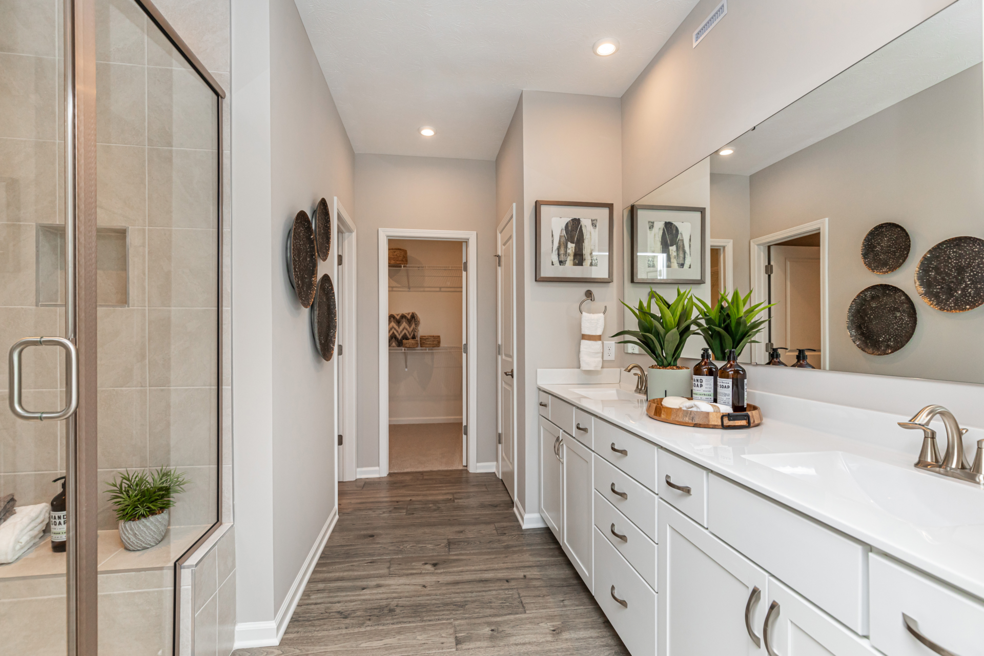 043fe322-576b-4ff9-a147-1137d3f9ce71