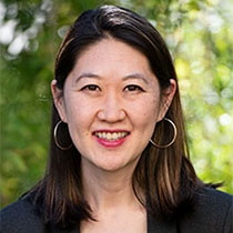 Profile Image of Amy Wong