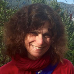 Profile Image of Holly Foster