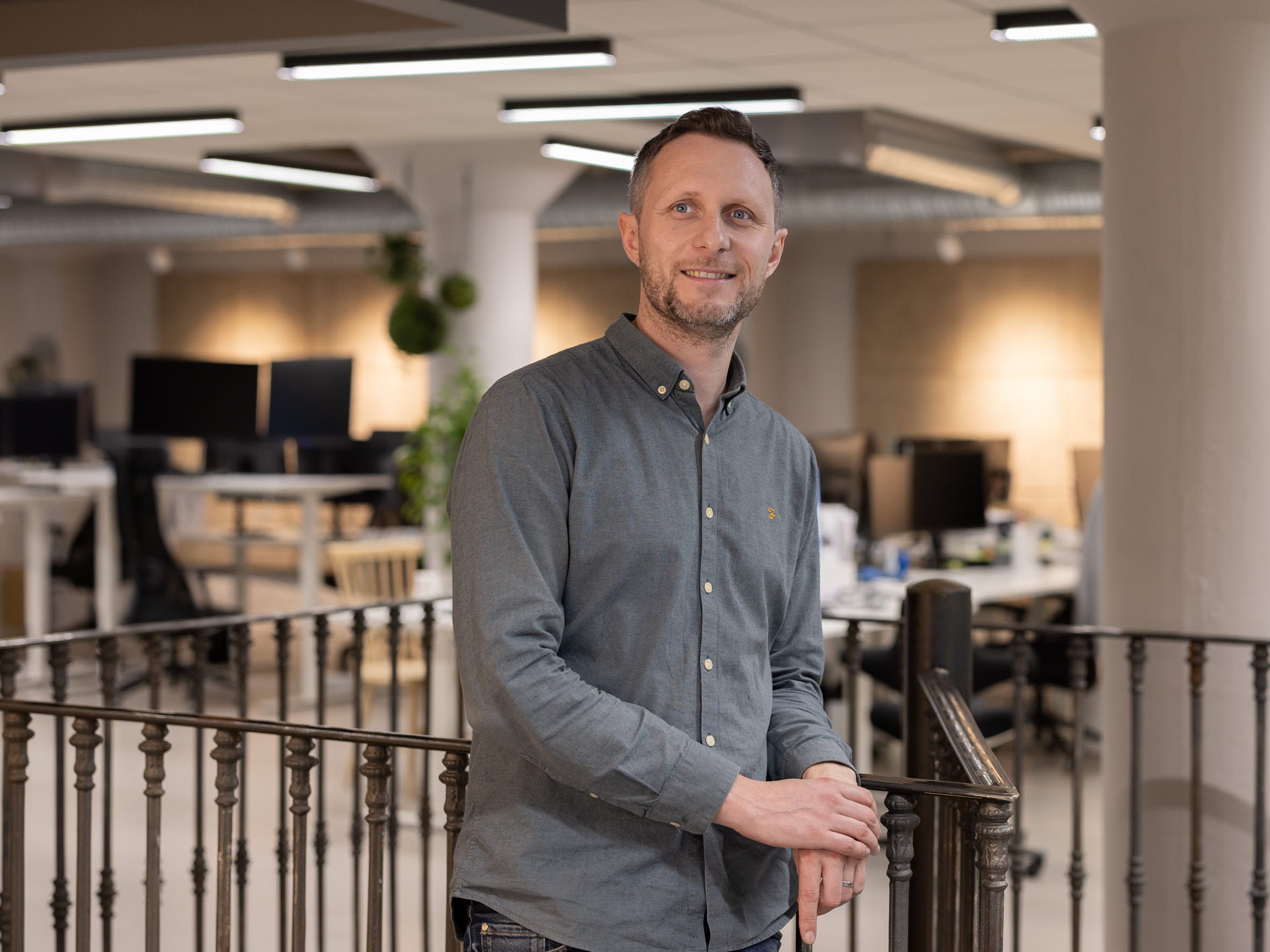 Magnus Hornef, Metrys vd och medgrundare