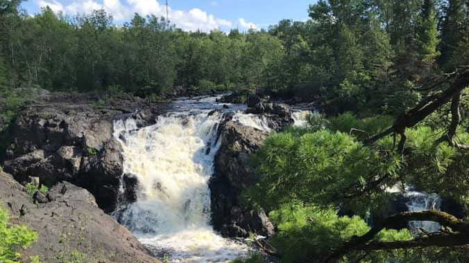 Voyageurs National Park & Canoe Country: Deep Woods, Wild Waters