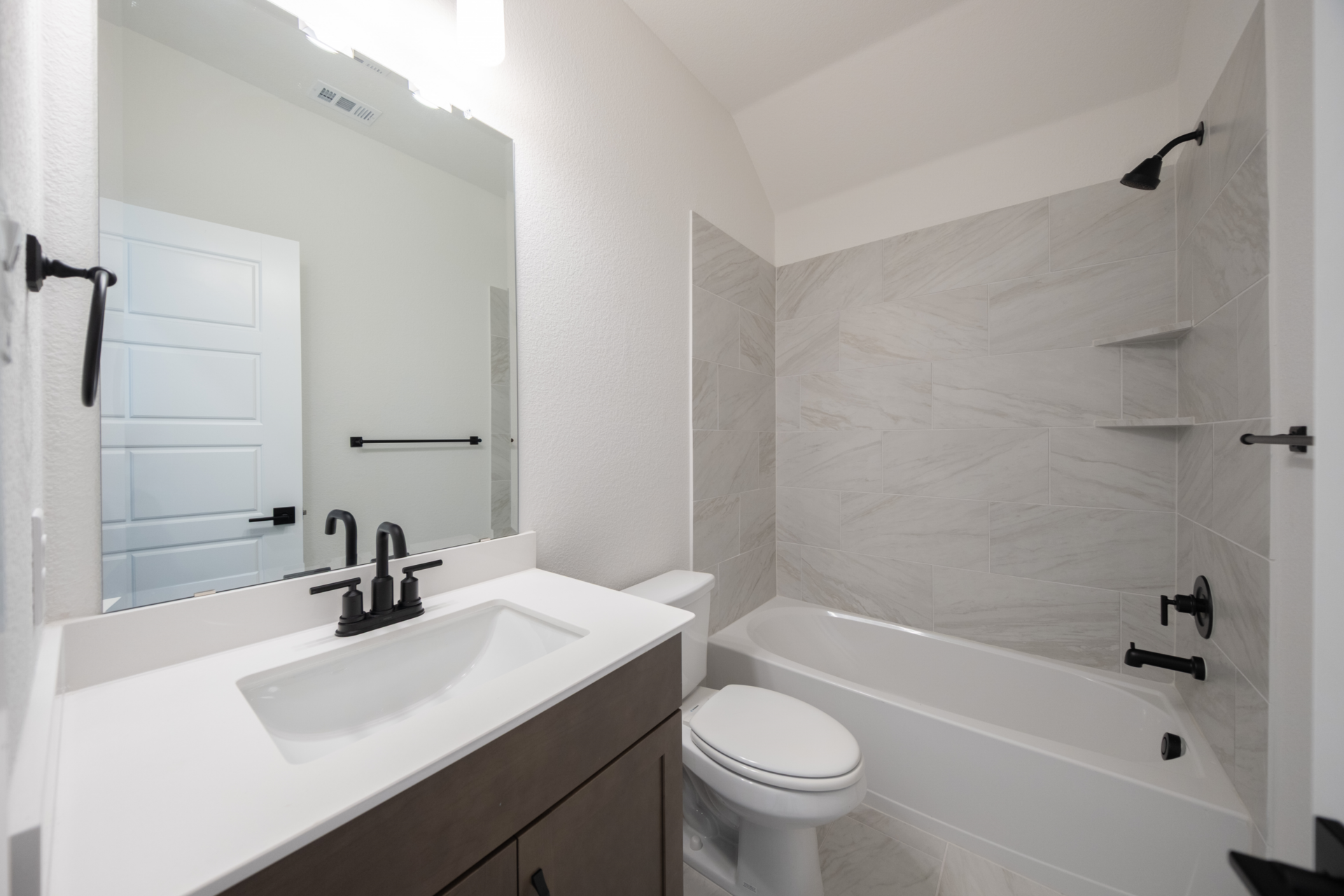 21e6957a-224b-46c8-a0f5-7c30967332dd