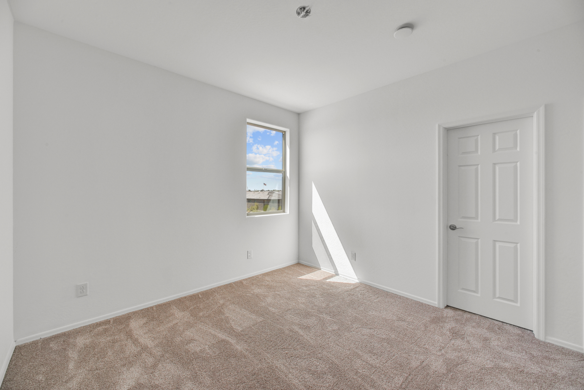 252f7d9a-4f45-4148-b773-2e62f741b735