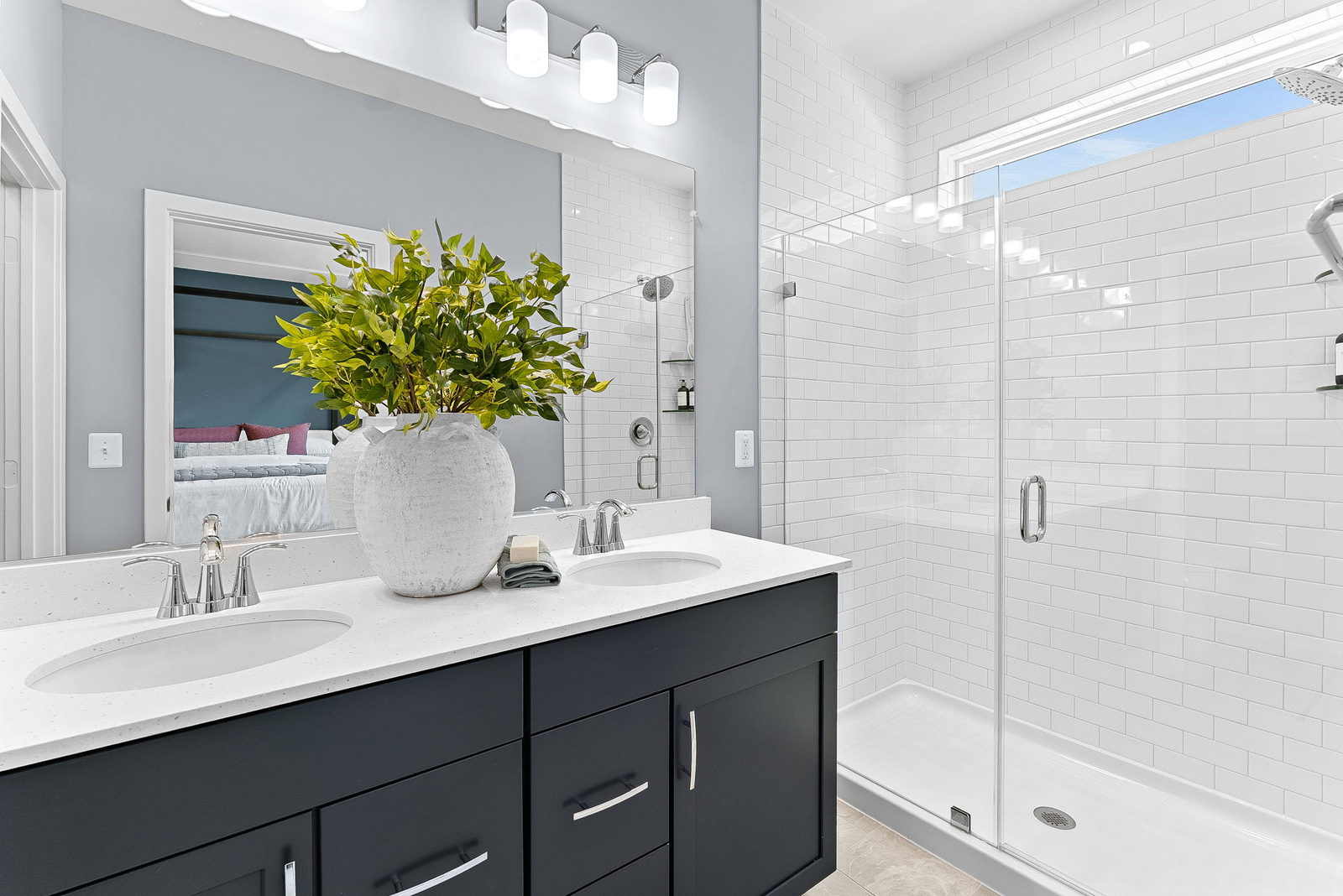 primary bath with oversized shower