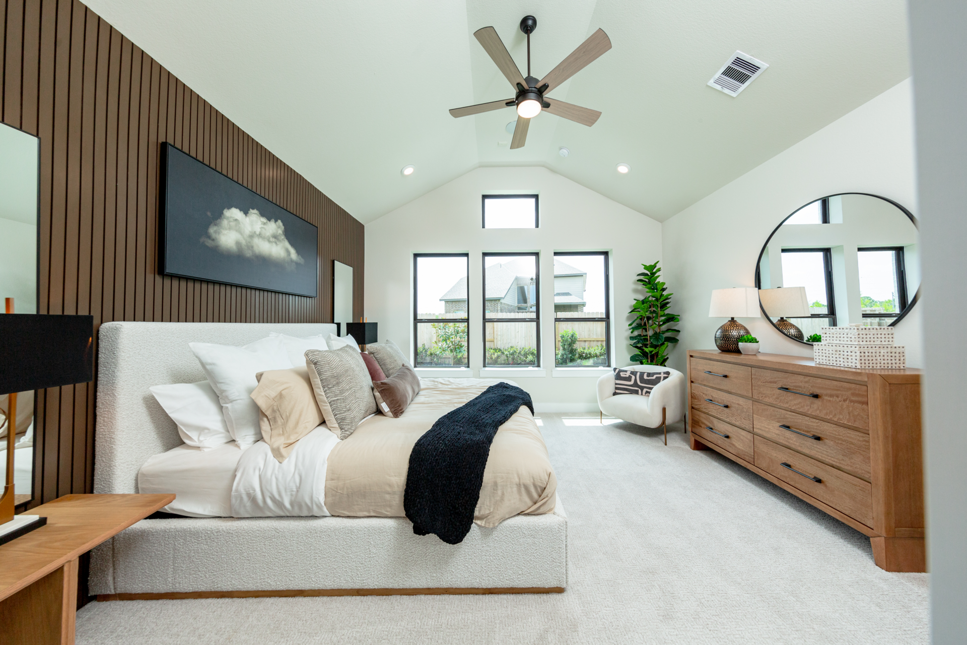 283d8fad-7a3c-4589-9561-4aac246c44b7