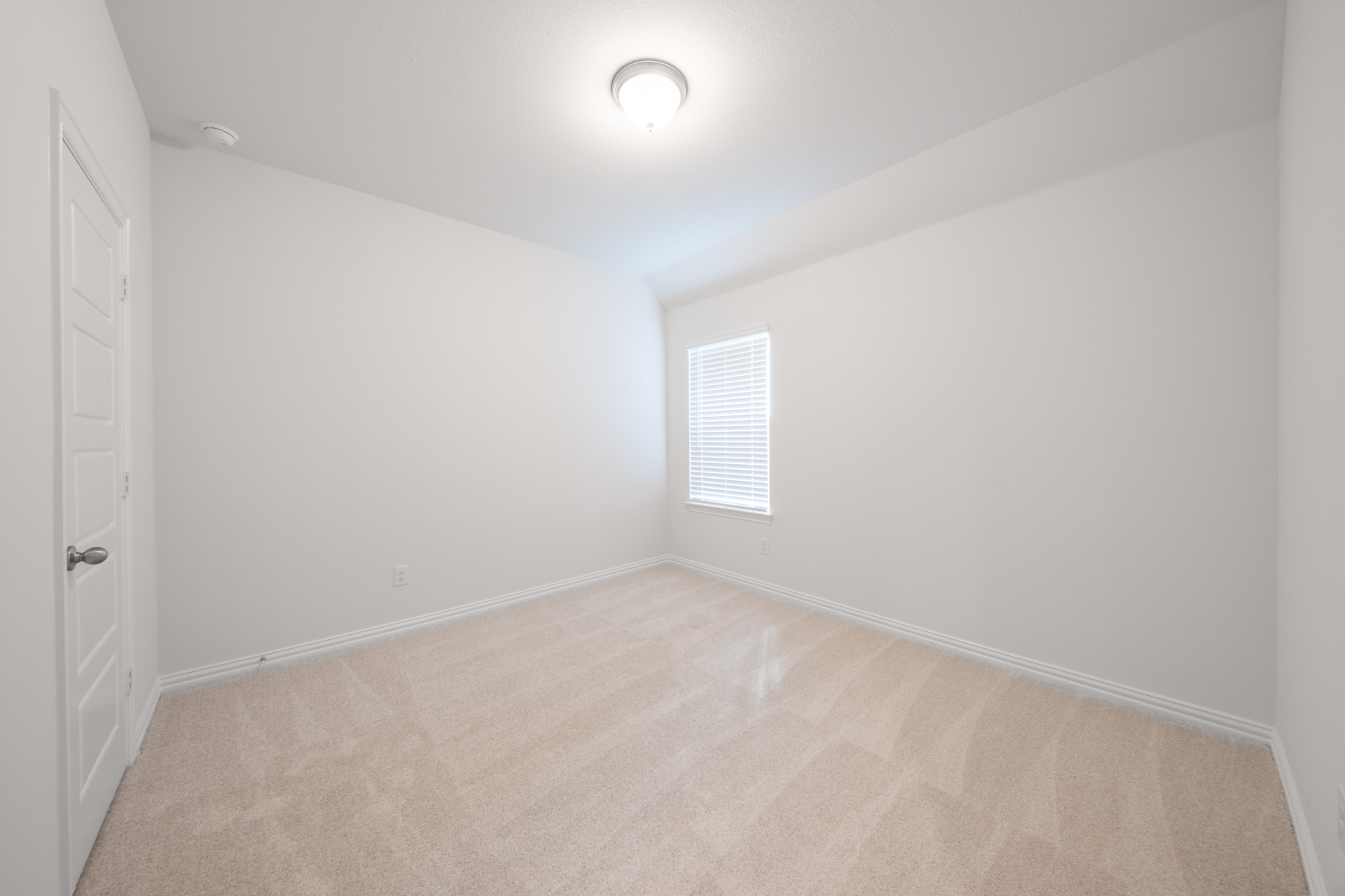 2945b3f3-b452-459f-bfc7-5149856c39ae