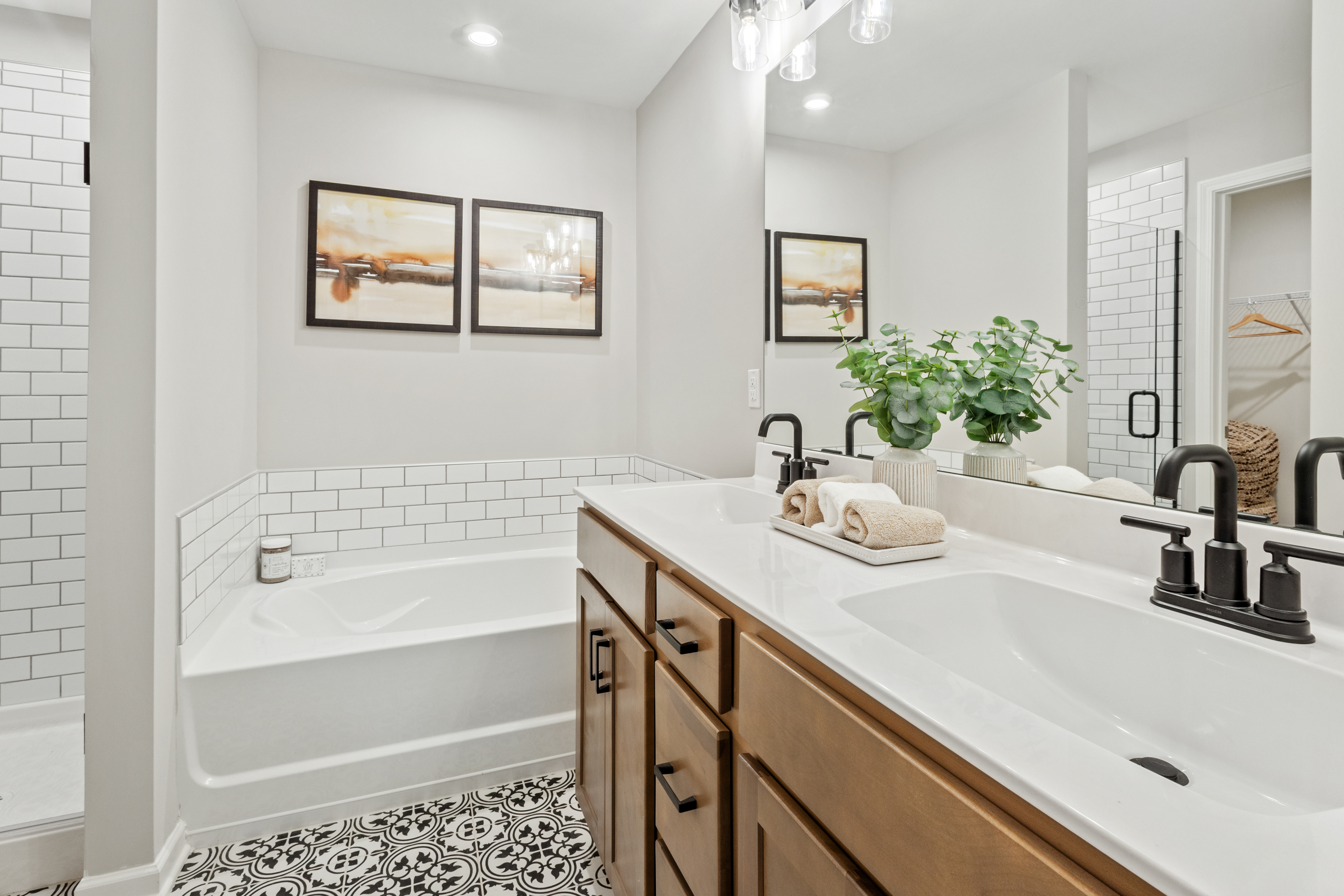 297f1bfc-b79c-452a-b76f-b74bf1263142