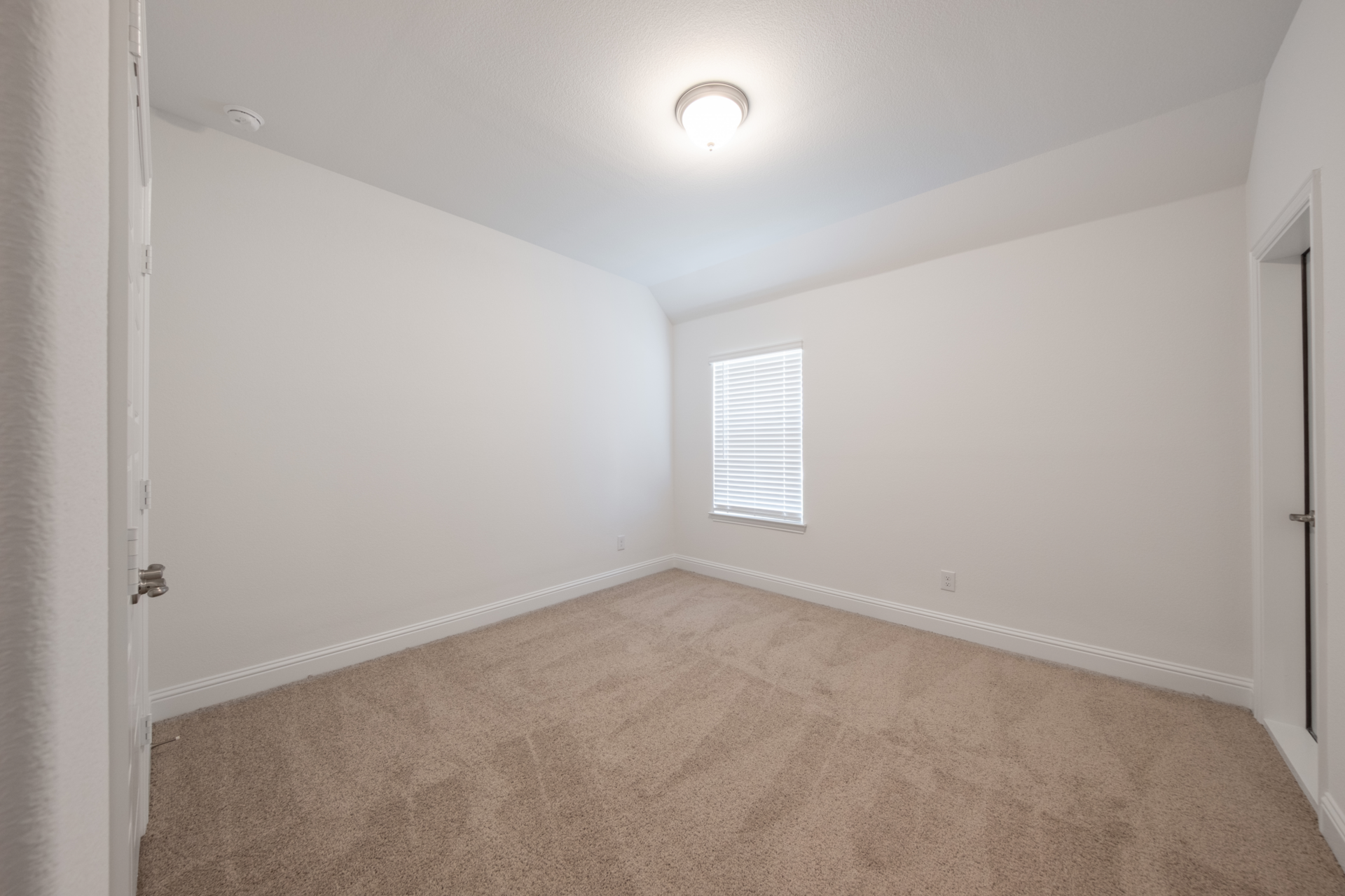 2b304f4b-68fd-45dc-a6af-1b545e2586b8