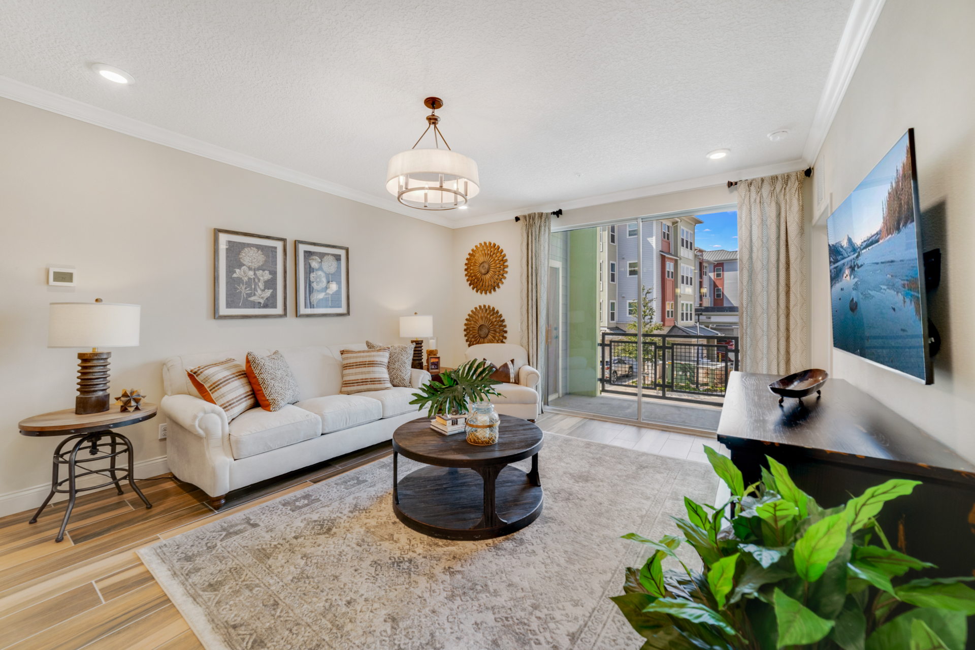 39045aae-001b-4d32-939d-cc292791c15e