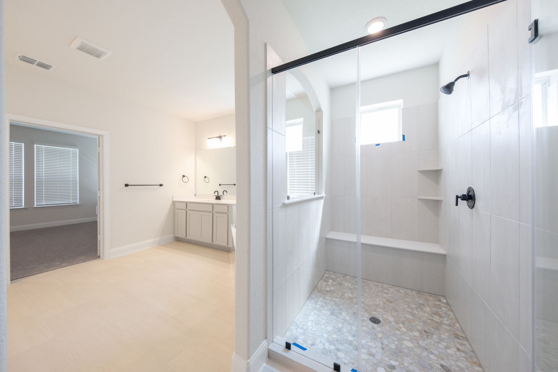 4009fd98-f1f6-4b72-aa3e-9e6b39576c81