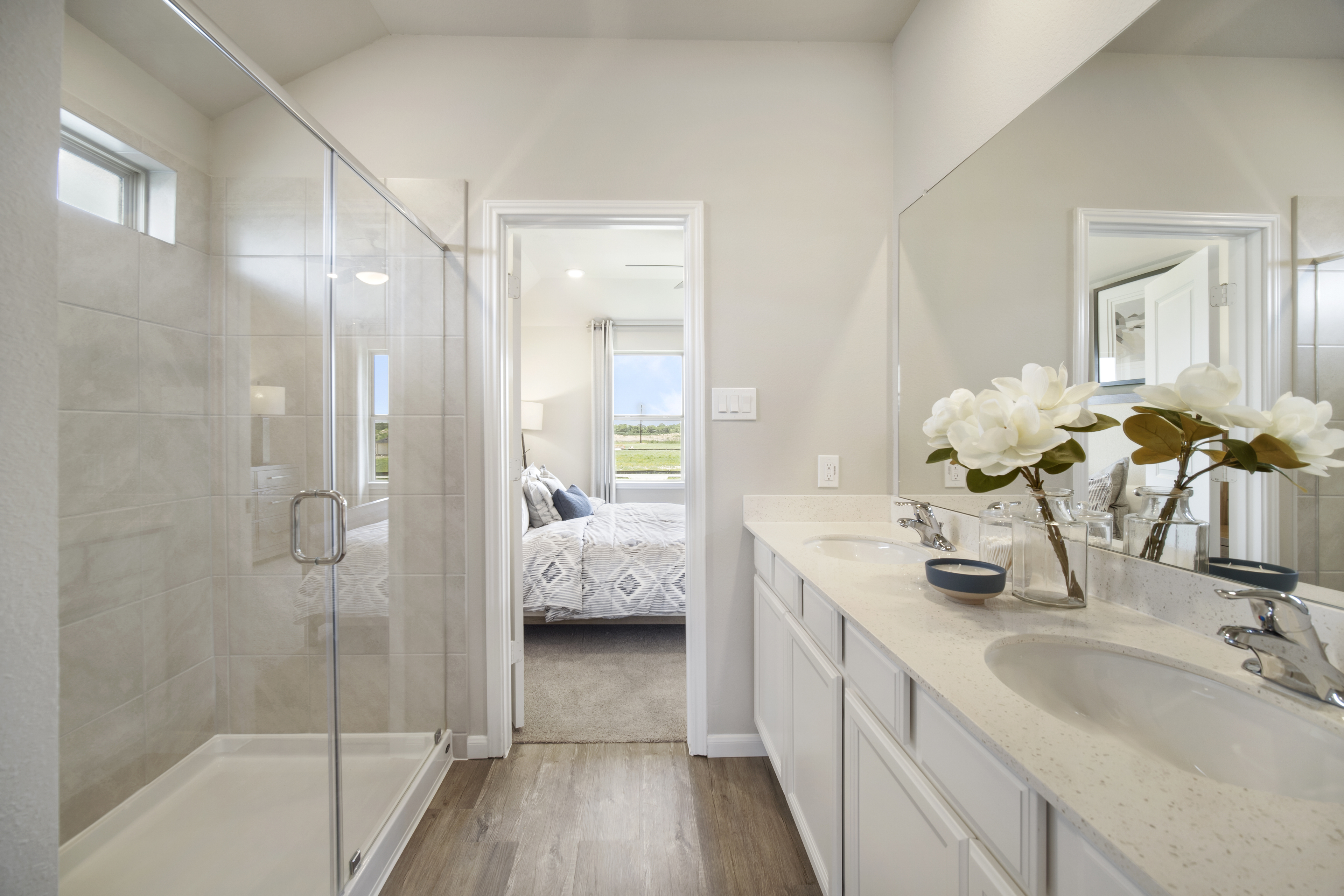 53e57841-5351-4e73-b8e3-50f7312f6ca7