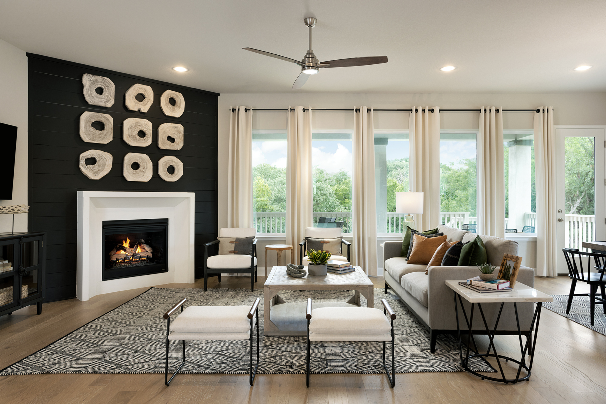 57957e1b-1e2e-4b16-b83b-1ca926552214