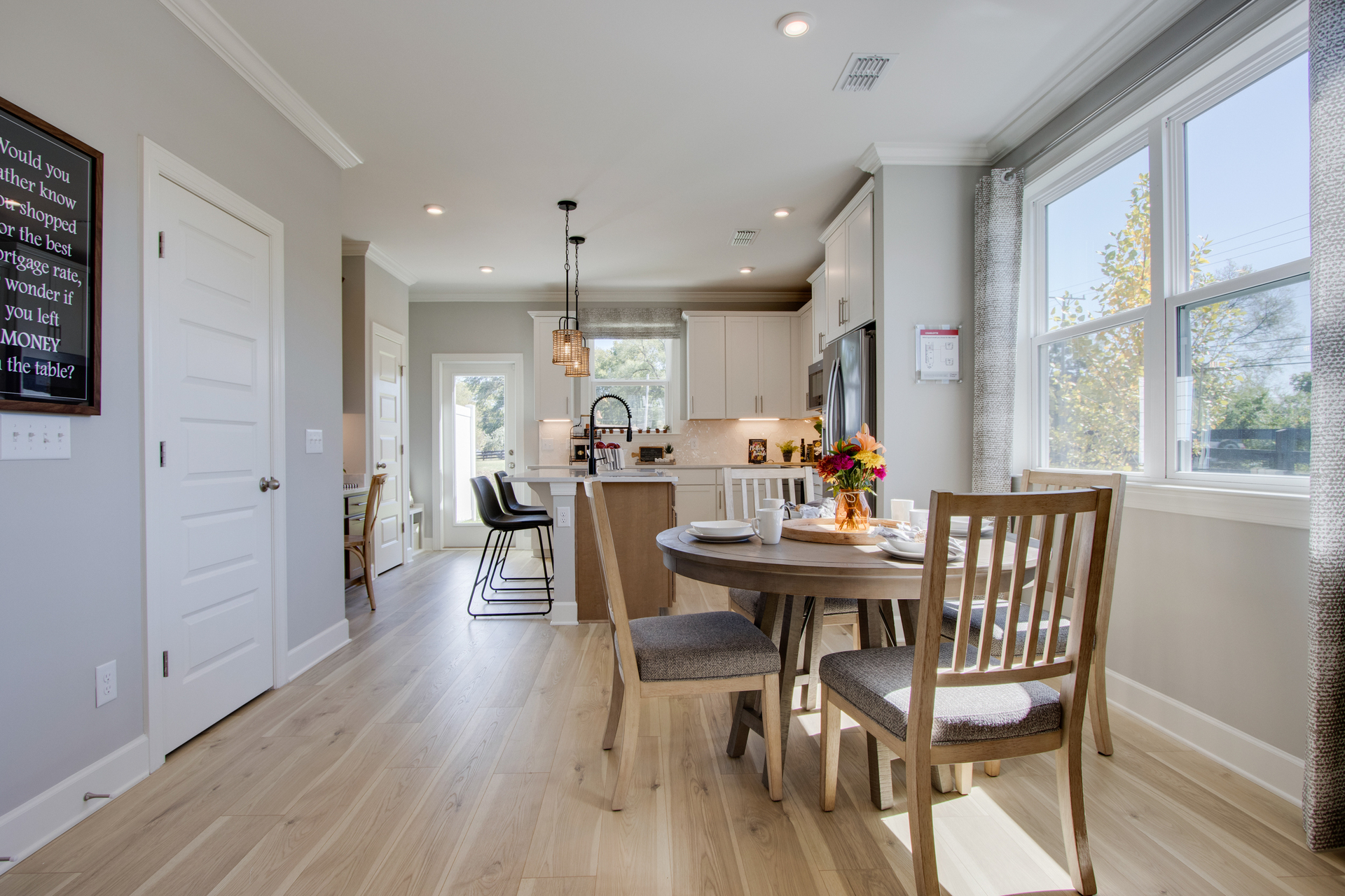 57cb58e7-e34c-4014-9666-f8b0f33ace42