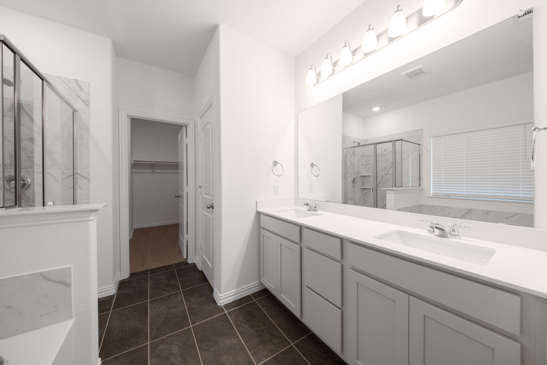 5debc13d-da07-4f70-8293-64217481b60b