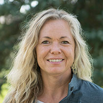 Profile Image of Amy Calhoun