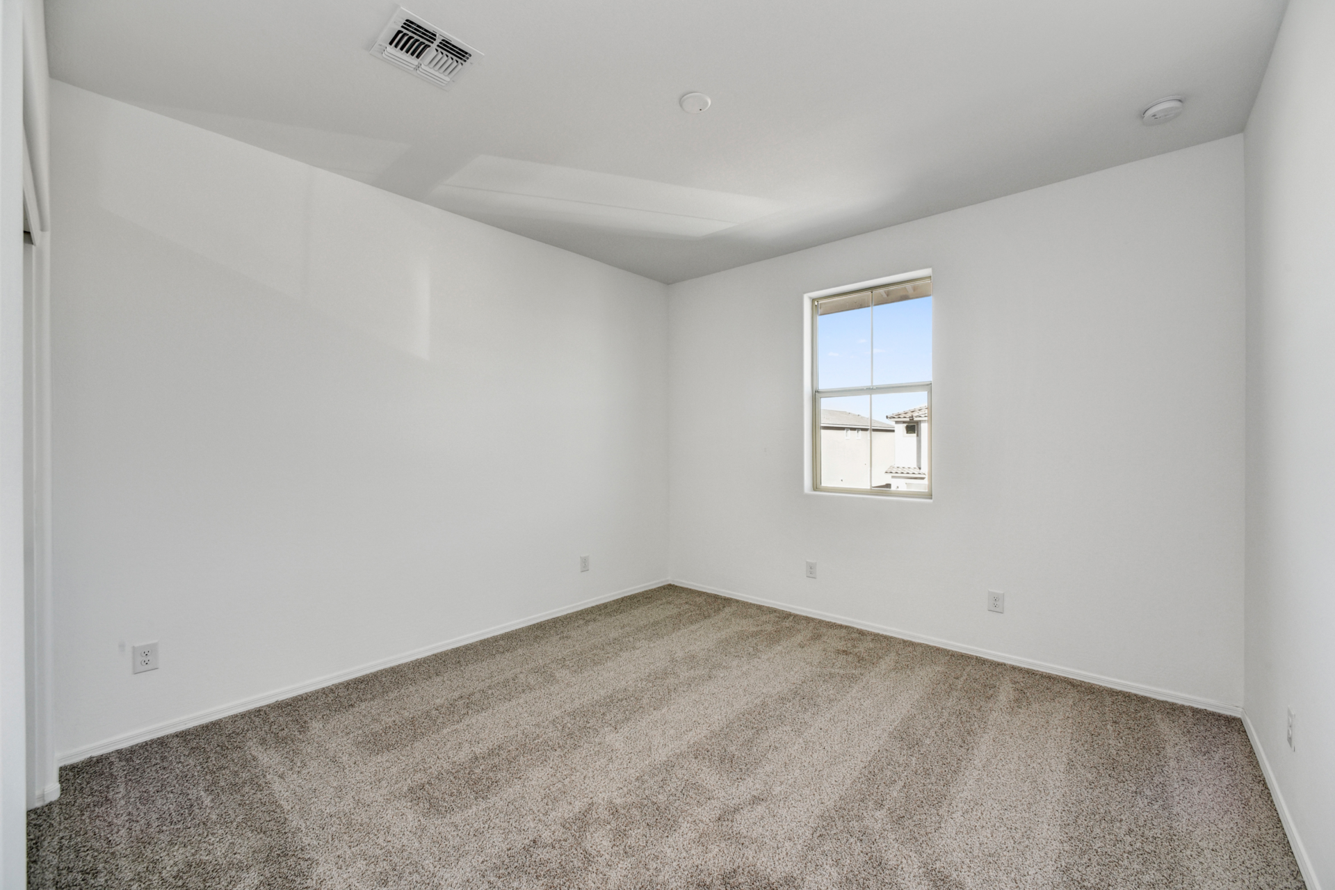 6989613f-cc81-4303-a87c-d48de1d8dfc5