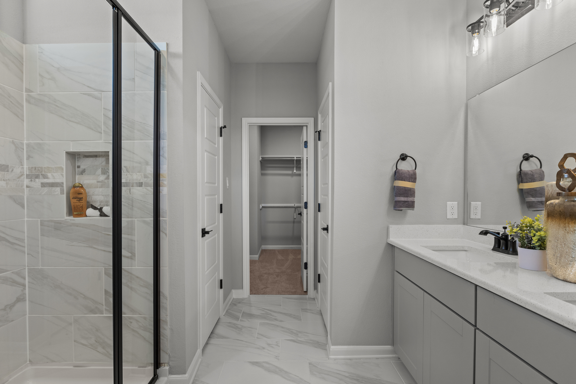 Cascade Primary Bathroom