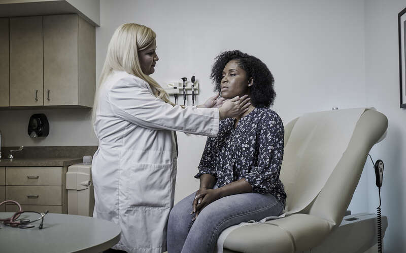 Dr. Sarimar Agosto Salgado screens patient for cancer