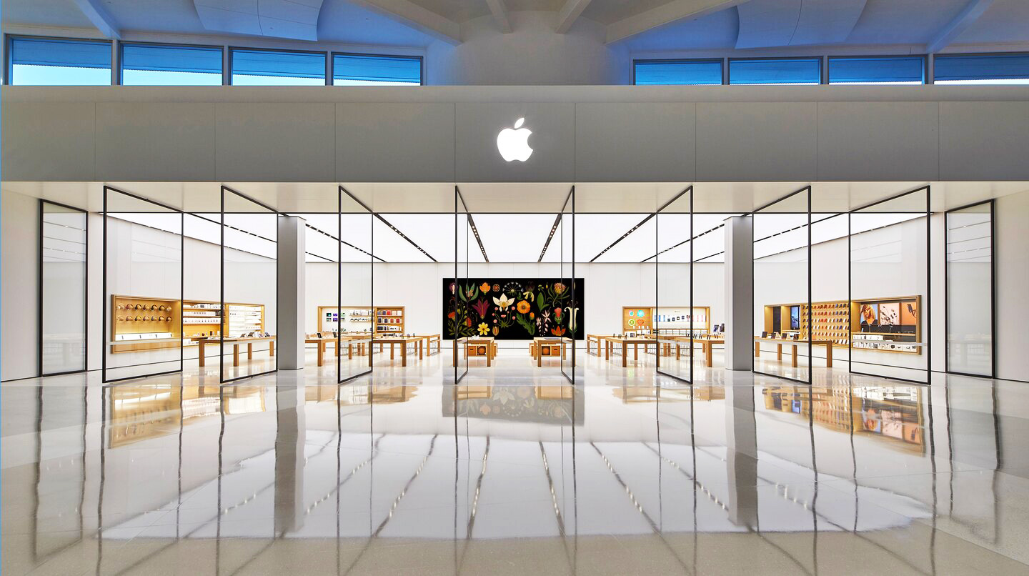 Apple Robina Storefront